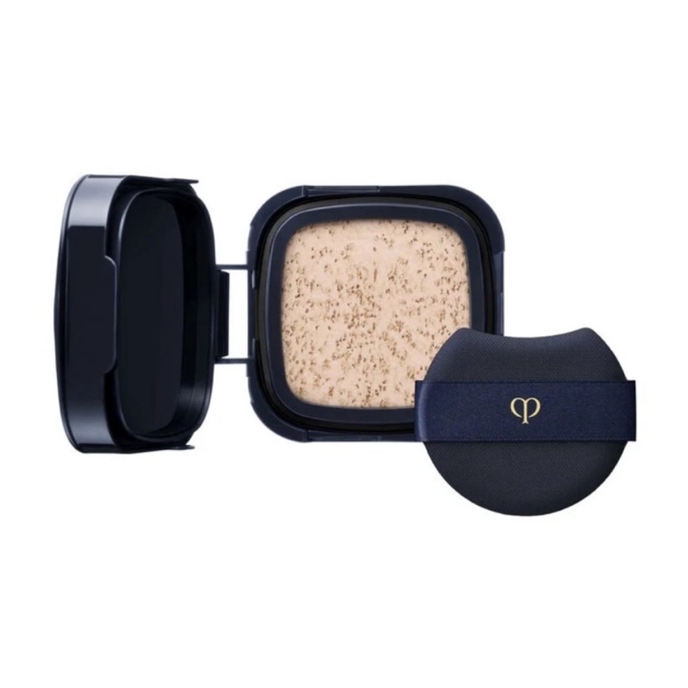 Clé de Peau $85 Radiant Cushion Foundation Dewy Refill I10 Very Light Ivory